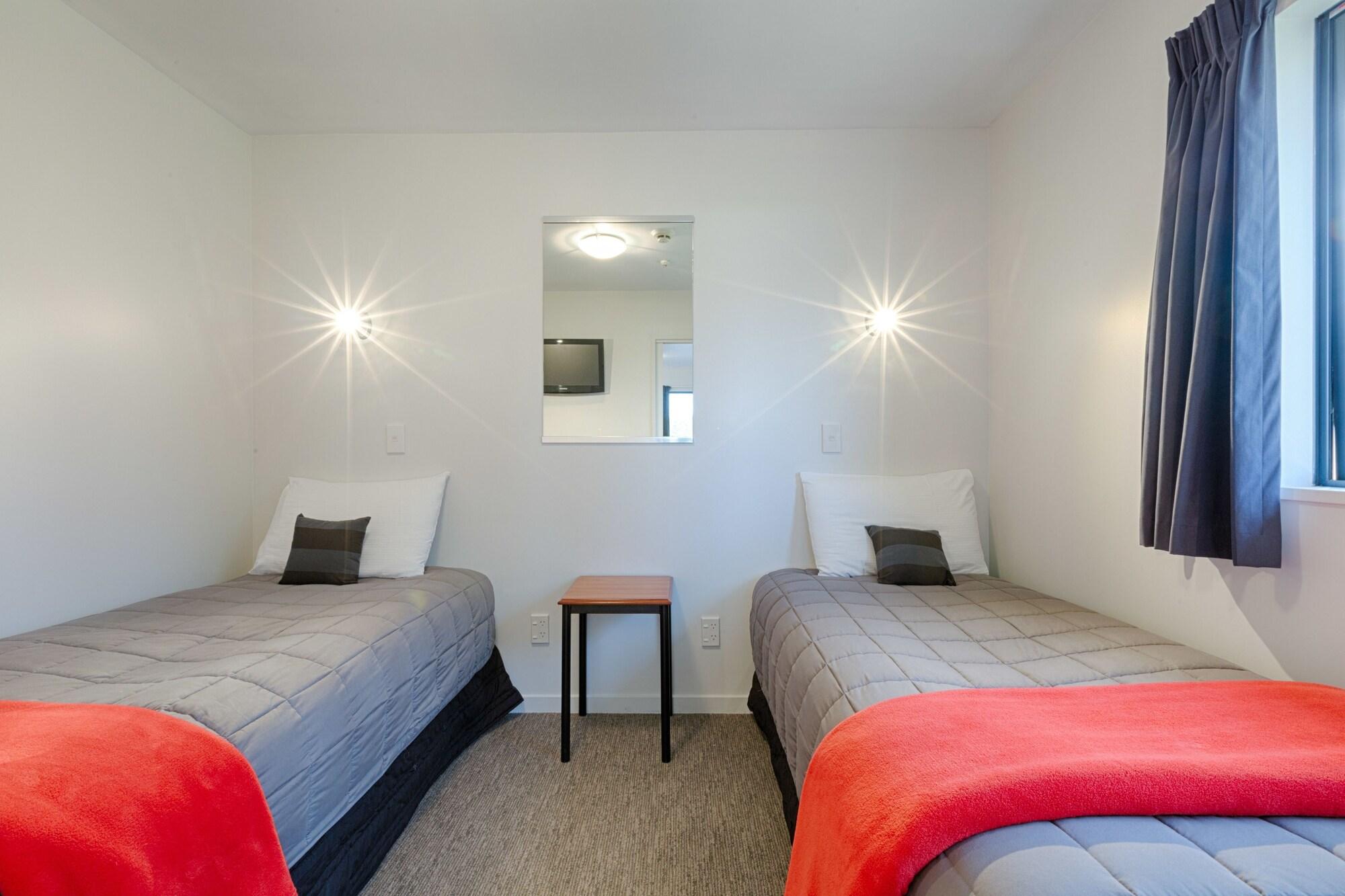 Bella Vista Motel Te Anau Εξωτερικό φωτογραφία