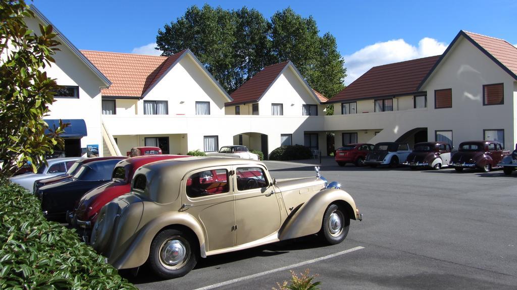 Bella Vista Motel Te Anau Εξωτερικό φωτογραφία