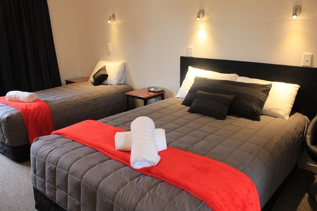 Bella Vista Motel Te Anau Εξωτερικό φωτογραφία