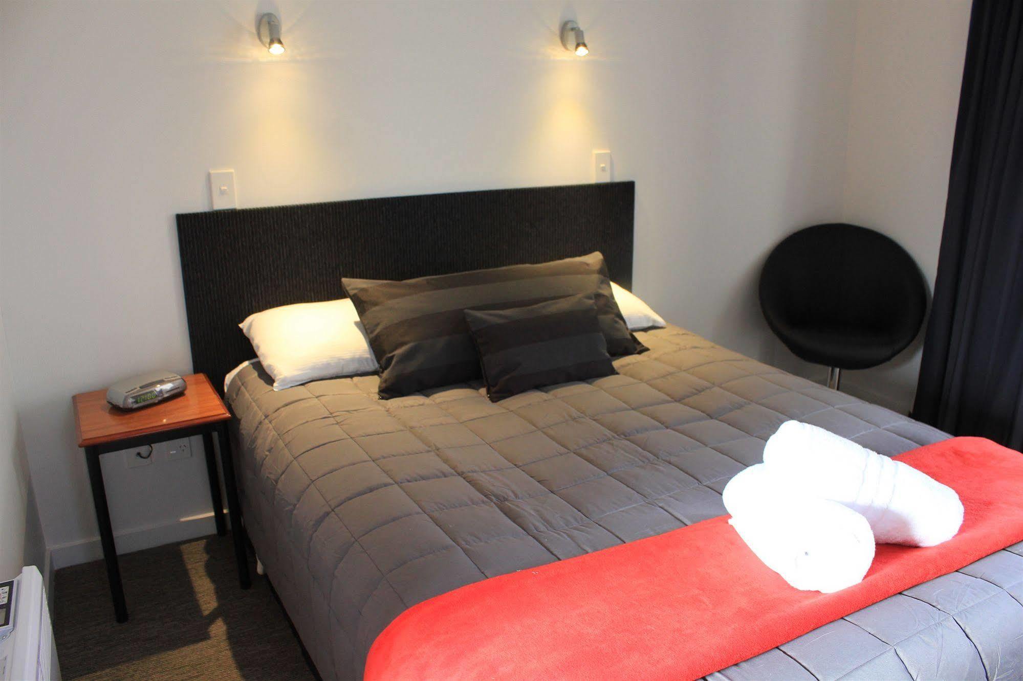 Bella Vista Motel Te Anau Εξωτερικό φωτογραφία